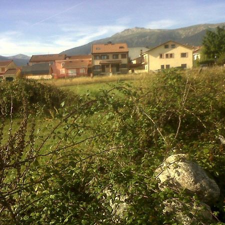 Parque Sierra Norte Rascafría Zewnętrze zdjęcie